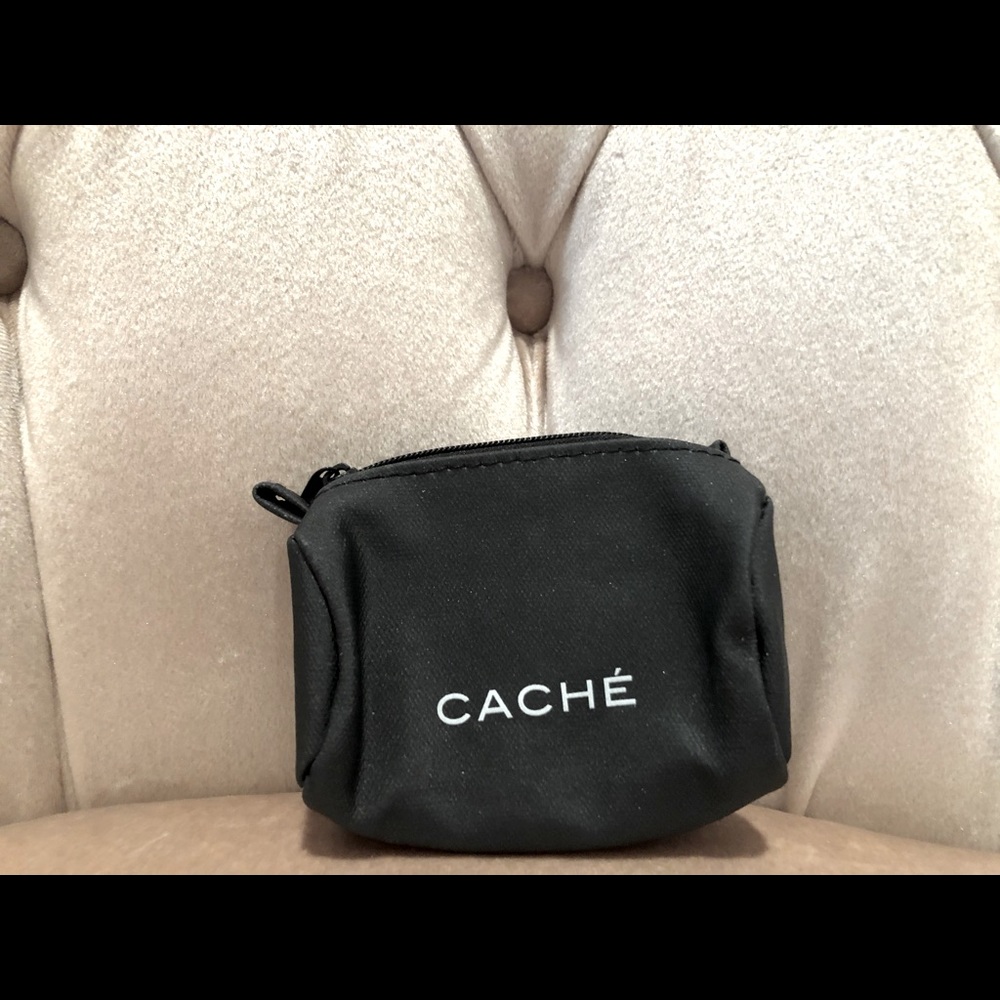 🔸CACHÉ Small Pouch🔸For Purse